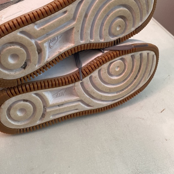 Nike Air Force 1 grey shoes - Picture 16 of 16